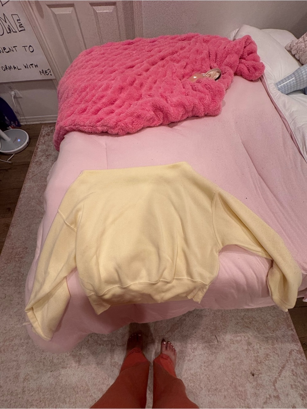 a:glow Pastel Yellow Pullover Sweatshirt